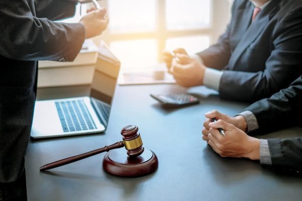A complete guide to car accident lawyers in Colorado Springs